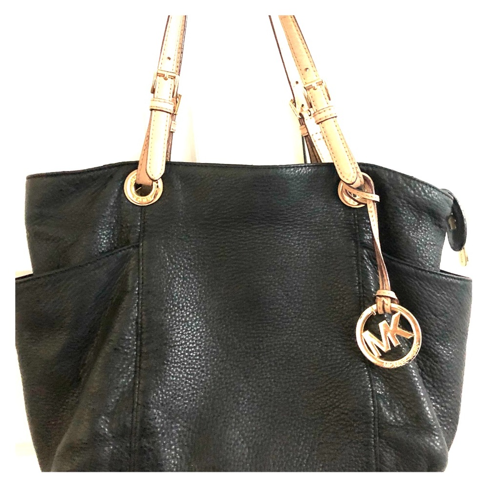 AUTHENTIC Michael Kors Handbag.